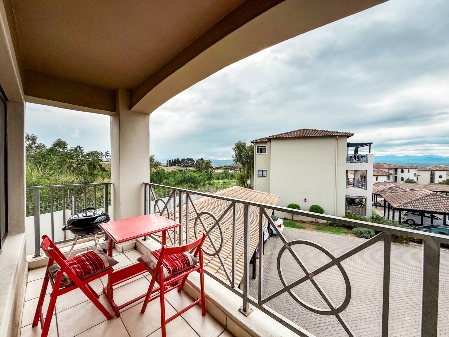To Let 2 Bedroom Property for Rent in Bowtie Western Cape